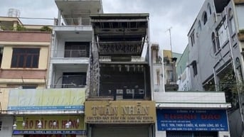 Cho thuê nhà mặt tiền Lạc Long Quân, P.8 Q.Tân Bình giá 15tr