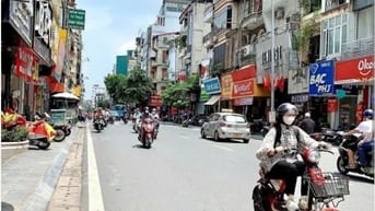 Chính chủ cho thuê nhà mặt phố Hồng Mai,Vị trí đẹp nhất phố,18tr/tháng