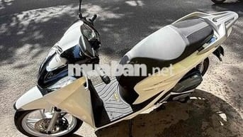 mình cần bán Sh 160i abs 2025 đi chưa được 1000km