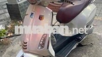 Vespa trắng, kiểu dáng Scooter biển số đẹp 986.88