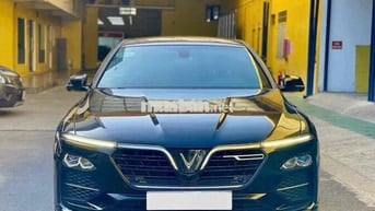 VinFast Lux A2.0 2022 Plus Độ 100 triệu đồ chơi