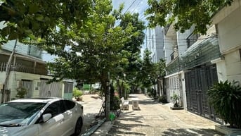 C,G bán nhà phố trệt 3 lầu hẻm 8m Nguyễn Duy Trinh.7 tỷ 4