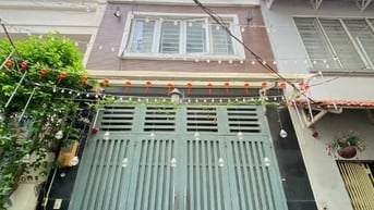CHDV 5 tầng HXH sát mặt tiền Phan Văn Trị, TN 30tr/th giá chỉ 9.3 tỷ