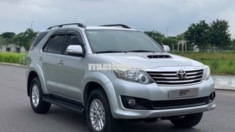Toyota Fortuner 2014 2.5G 4x2 - 150000 km