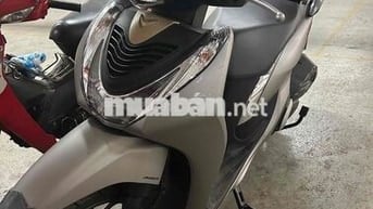 Xe Sh còn mới, xe đi làm quanh phố, nữ đi, còn BH