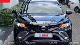 Toyota Camry 2.0G 2021 nhập Thái nguyên chiếc