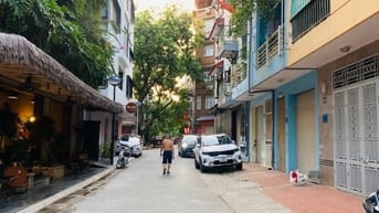 LIỀN KỀ HAI THOÁNG MẶT PHỐ - KINH DOANH SẦM UẤT - Ô TÔ TRÁNH - VỈA HÈ
