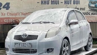 Toyota Yaris 2008 1.3 AT - 64545 km
