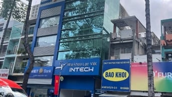 Bán Tòa nhà Mặt Tiền Ngô Gia Tự, Quận 10 . Dt : 4.2 x18m. 5 lầu.34 TỶ
