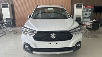 Suzuki XL7 2025 tặng full option hổ trợ nợ xấu