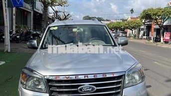 Ford Everest 2011 2.6L 4x4 MT - 160000 km
