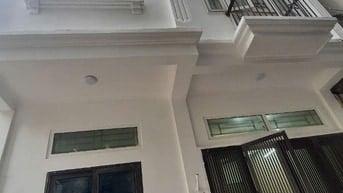 Cho thuê nhà 5 tầng tại số 6 ngõ 713 Lạc Long Quân, ô tô đỗ cửa