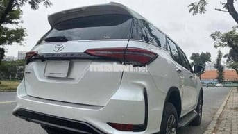 Toyota Fortuner 2021 2.7 4x2 AT - 80000 km