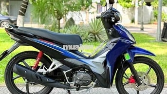 Wave RSX sport 2025 đi 1 ngàn cây. xe đã dán keo