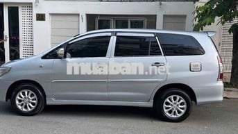 Toyota Innova 2014 Màu Bạc - Xe Gia Đình kg kinh