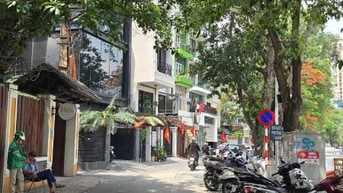Bán nhà mặt hồ Hoàng Cầu - Mai Anh Tuấn