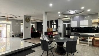Cho Biệt thự Hà Đô là một trong những dự án nổi bật tại Quận 2,