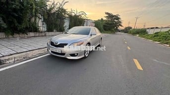 Toyota Camry 2010 SE 2.5 - 97000 km