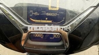Bán xe SH 125 màu đen vì quá ít đi