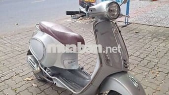 Nhà nhiều xe cần bán gấp
