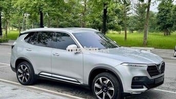 Lux SA Premium 2019 đi 22.000km đẹp xuất sắc