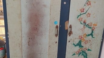 Thanh lý tủ sắt đựng quần áo 2 ngăn