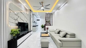 Một Căn Duy Nhất Còn Sót Ngọc Thụy - Ngõ Nông - 5 Tầng - 3 Ngủ - 6 Tỷ