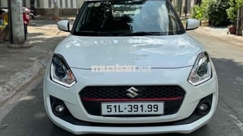 Suzuki Swift 2018 GLX 1.2 AT - 27000 km