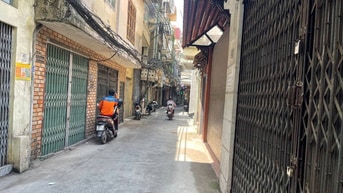 Cần bán lô đất 37m chỉ 50m ra phố Minh Khai - lô góc - oto - sổ vuông 