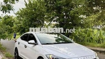 Hyundai Elantra, Xe gia đình cán bộ sử dụng