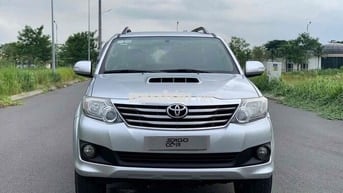 Toyota Fortuner 2014 2.5G 4x2 - 150000 km