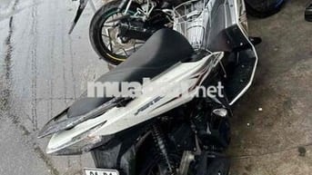 kẹt tiền e bán xe honda airblade 2015 chính chủ
