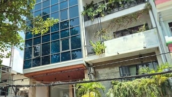 Bán nhà hầm 5 tầng có dòng tiền, mặt tiền sầm uất Bùi Đình Tuý, 47 tỷ