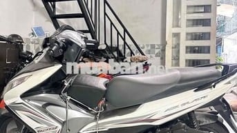 Air Blade 2014 trắng 2 chìa khoá 9 chủ