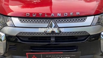 Mitsubishi Outlander đk 2021 Premium 35.000km
