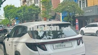 2022 2.0 Xăng tiêu chuẩn - 33000 km