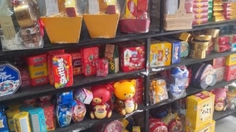 Cửa hàng cần tuyển 3 bạn trông coi tại cửa hàng