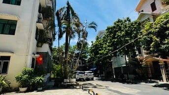 Chính chủ bán chung cư Cầu Bươu. Cách Văn Quán 2km. Lô góc 71m  tràn n