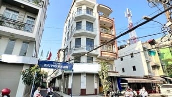 SIÊU HIẾM , GIÁP QUẬN 10 , CĂN GỐC 2 MT KINH DOANH , 67M2 6 TẦNG 