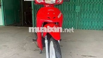 Wave 50 học sinh.