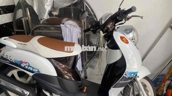 cần bán xe chín chủ còn mới