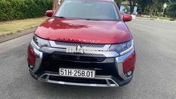 Mitsubishi Outlander 2021 2.0 CVT Premium