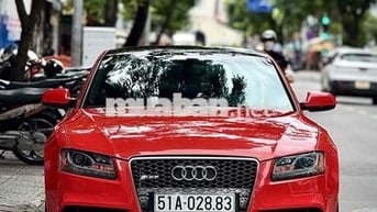 Audi A5 2009 2.0T S-line Quattro - 79000 km