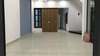 CHO THUÊ NHÀ 2 TẦNG 4 PHÒNG- MT PHẠM ĐÌNH HỔ, CÓ GARAGE Ô TÔ - GIÁ TL
