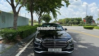 Mercedes Benz E Class 2023 E200 Exclusive - 6000km