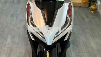 Vario 150 bạc poccher siêu đẹp 2021 nợ xấu đưa 13t
