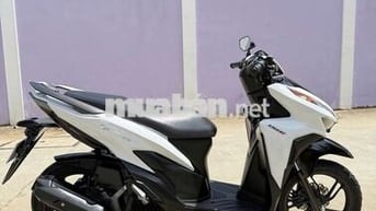 Vario 150 2018 Trắng Đen