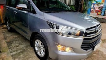 Toyota INNOVA 8 Chổ 2.0E_Sản Xuất 2018 MT Mới 98%