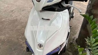 Air Blade 2019 máy zin đét.êm ru.xe rất mới.đi kĩ