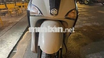 xe mới 90% xe hay bảo hành định kì,dàn áo mới